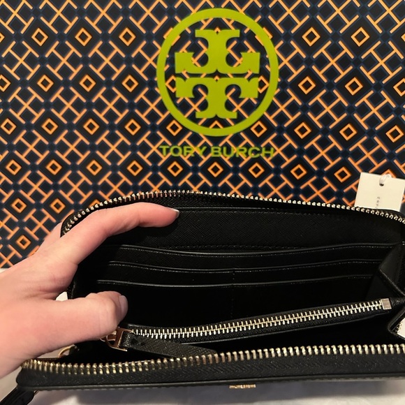 Tory Burch Emerson Wristlet Zip Continental Wallet Black Gold - Picture 8 of 10